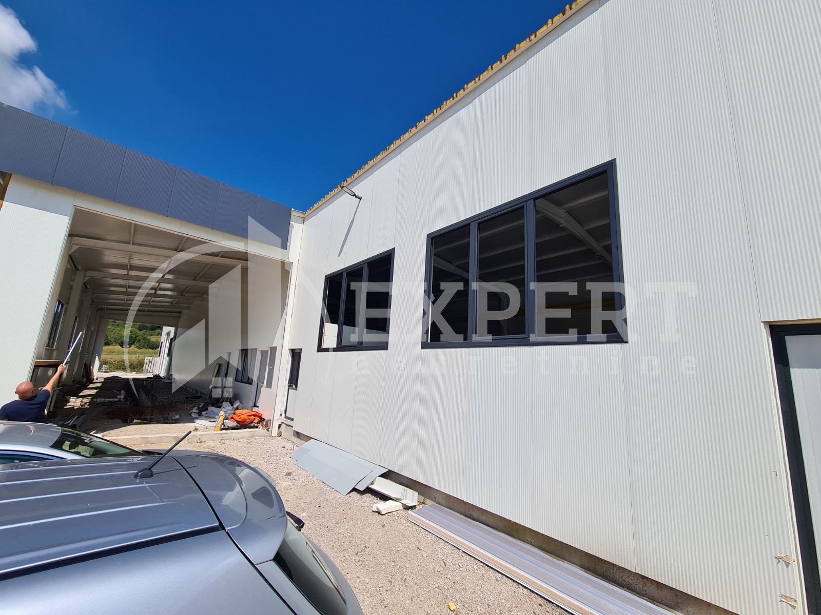 Lokal, 1200 m2, Dušana Trifunca ID: i-09366 16