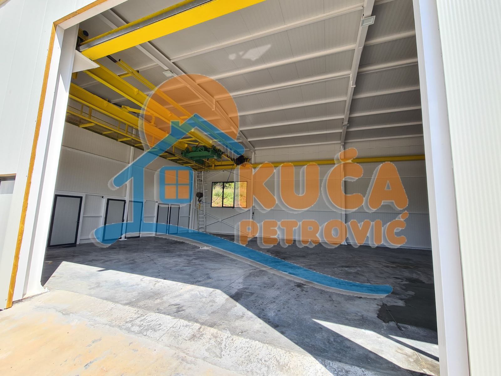 Lokal, 1200 m2, Dušana Trifunca ID: i-09366 17