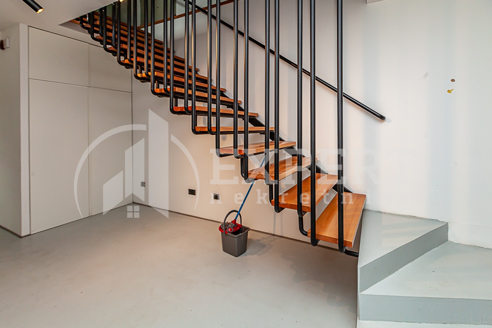 Lokal, 130 m2, Čamurlija, Bulevar 12. februar ID: i-05394 4