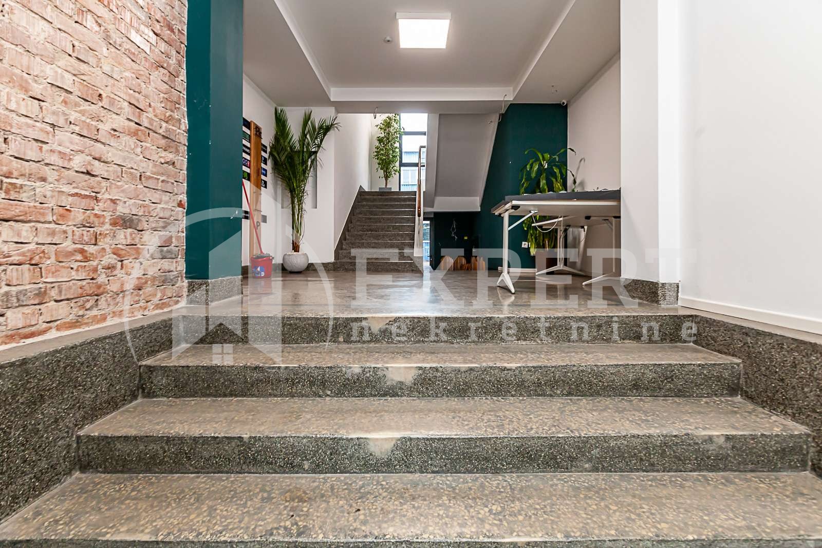 Lokal, 130 m2, Čamurlija, Bulevar 12. februar ID: i-05394 1