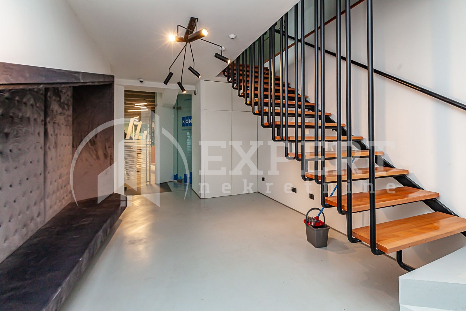 Lokal, 130 m2, Čamurlija, Bulevar 12. februar ID: i-05394 2