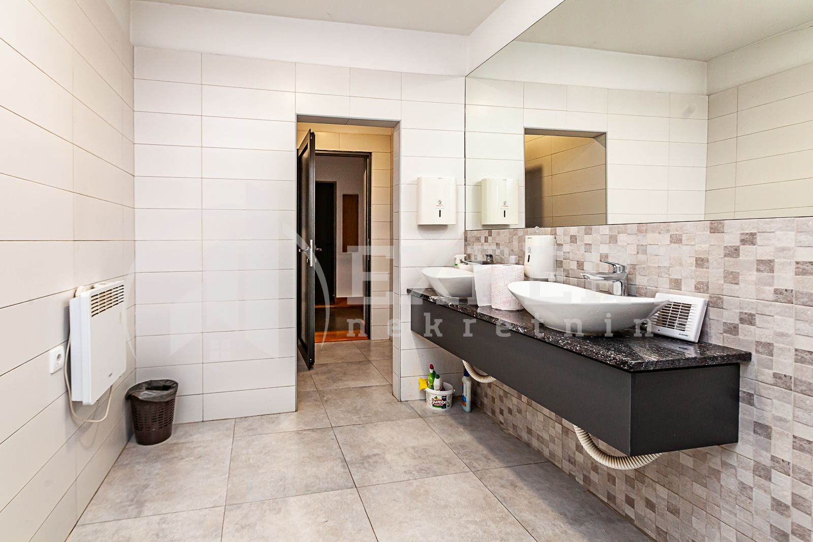 Lokal, 130 m2, Čamurlija, Bulevar 12. februar ID: i-05394 16