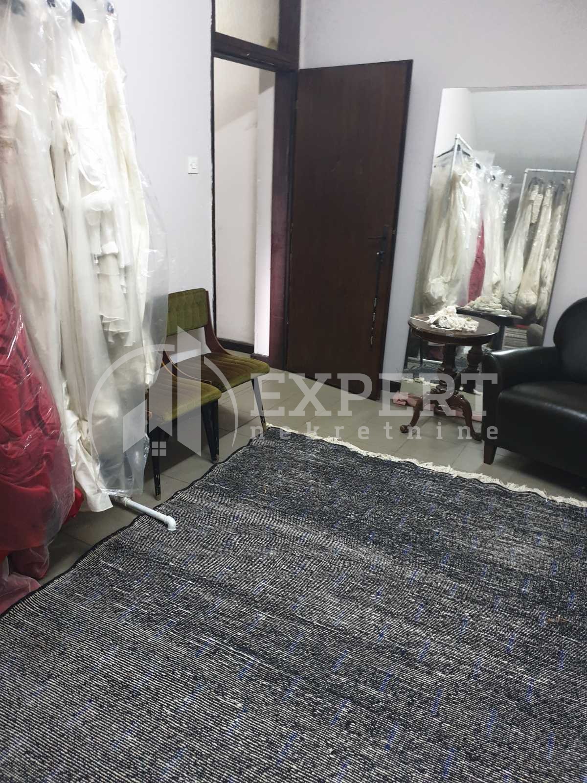 Lokal, 130 m2, Crveni krst, Branka Bjegovića ID: i-05944 11