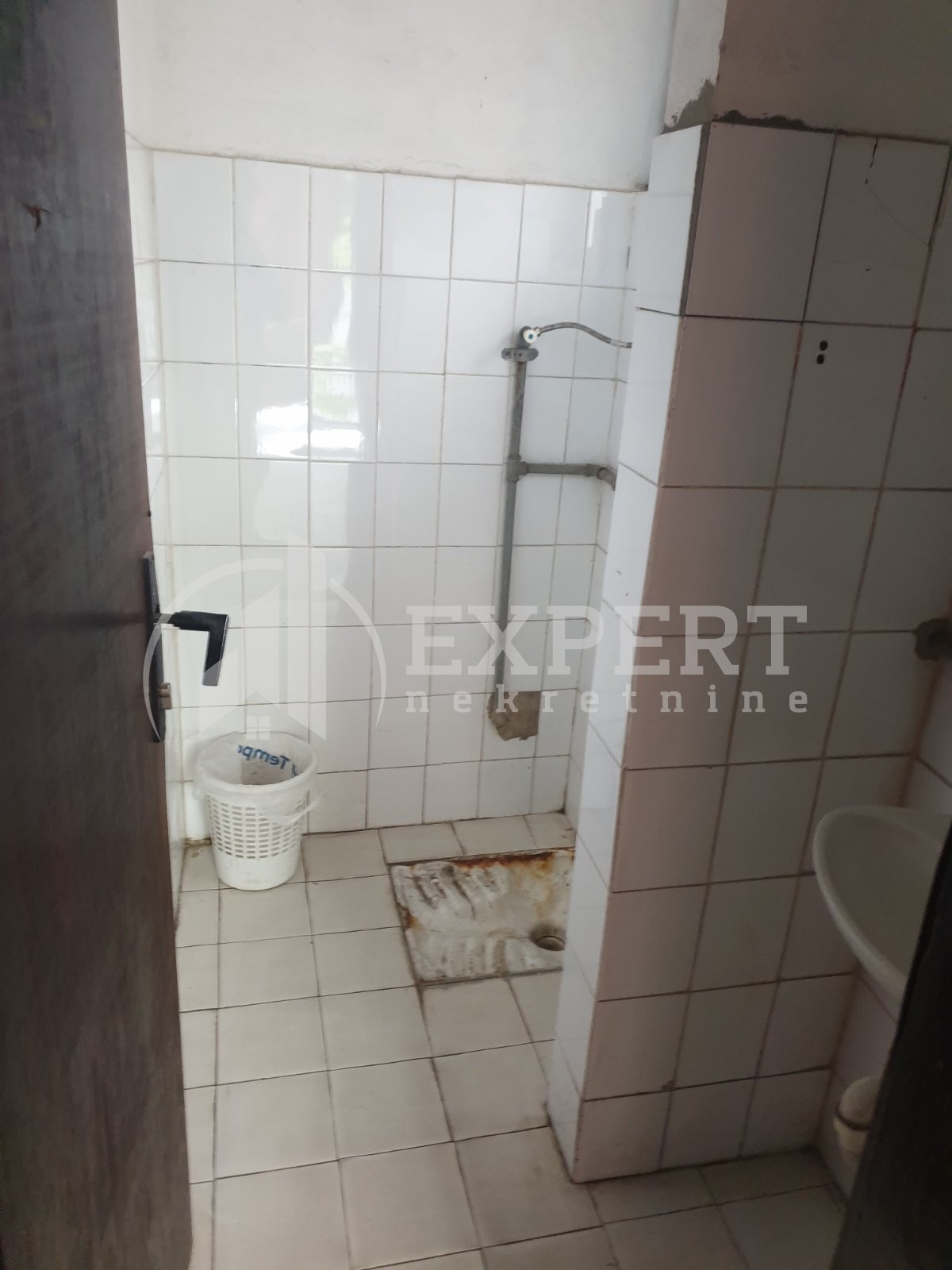 Lokal, 130 m2, Crveni krst, Branka Bjegovića ID: i-05944 12