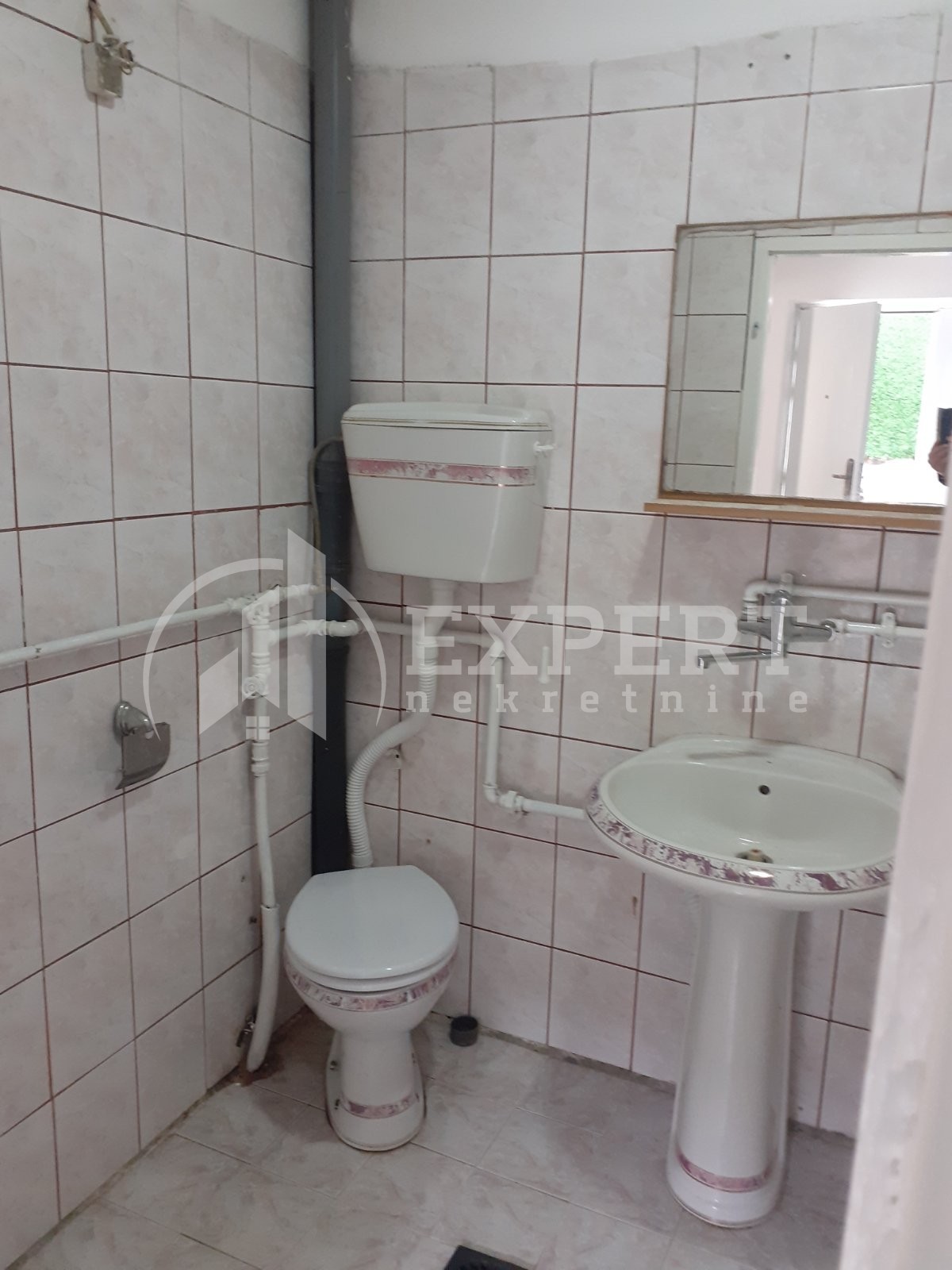 Lokal, 130 m2, Vojvode Momčila ID: i-06819 8