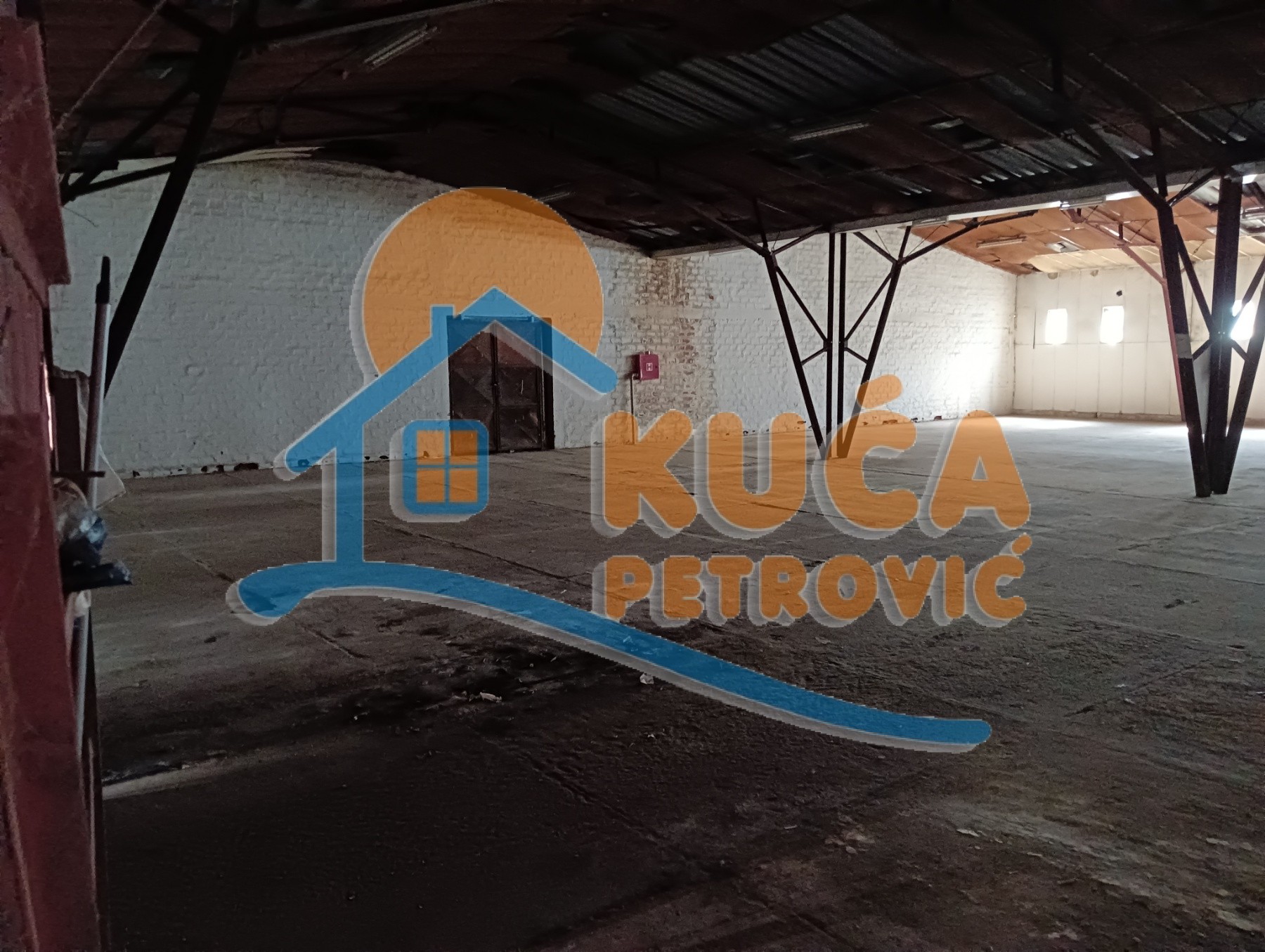 Lokal, 1420 m2, Trošarina, Bulevar svetog cara ID: i-06692 3