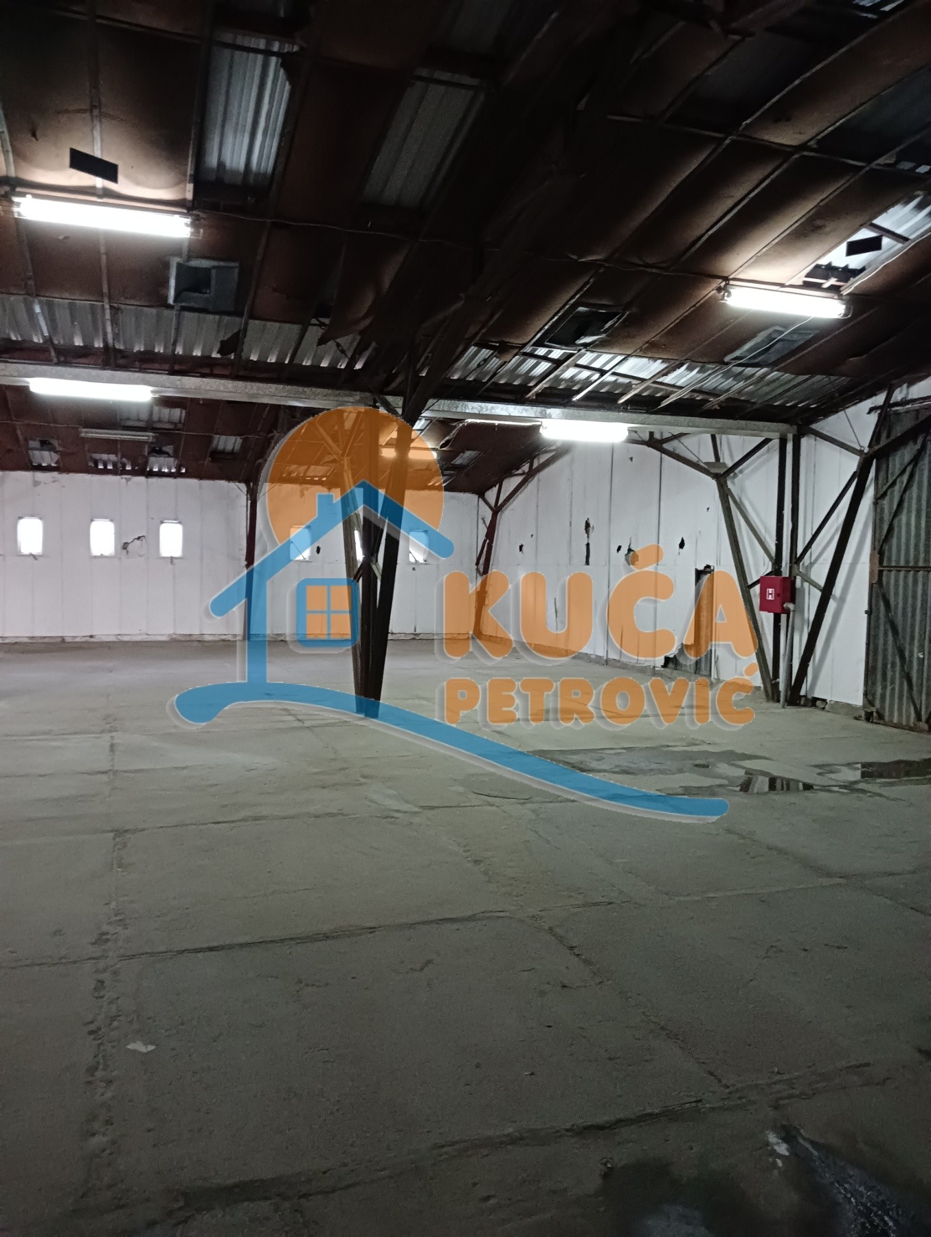 Lokal, 1420 m2, Trošarina, Bulevar svetog cara ID: i-06692 5