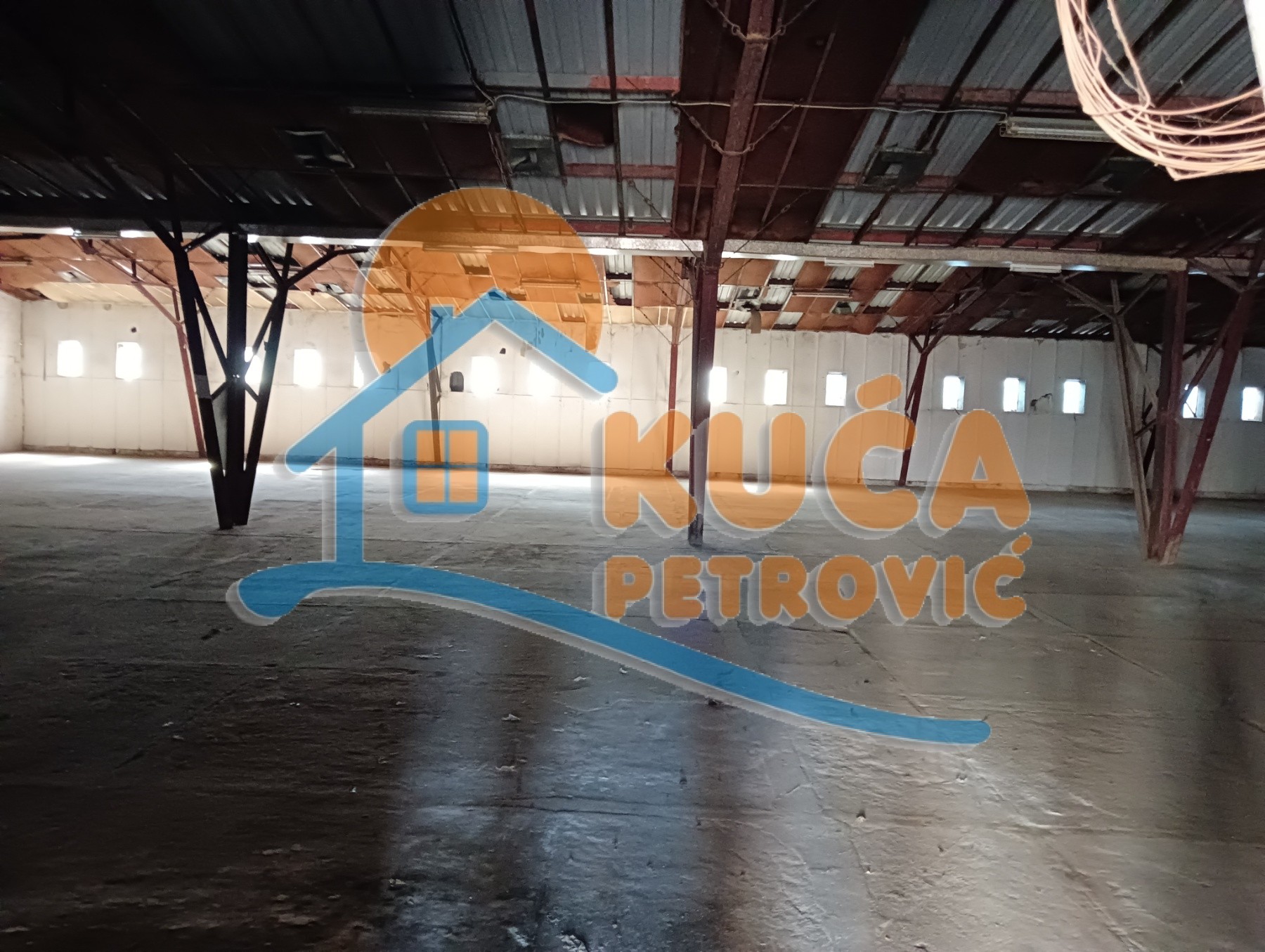 Lokal, 1420 m2, Trošarina, Bulevar svetog cara ID: i-06692 6