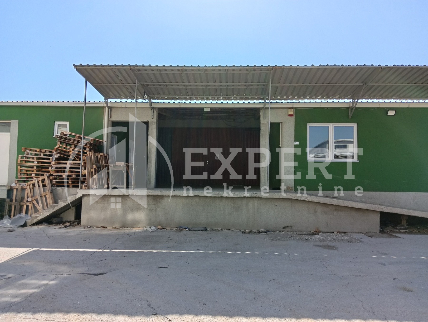 Lokal, 1420 m2, Trošarina, Bulevar svetog cara ID: i-06692 12