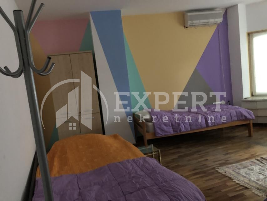 Lokal, 150 m2, Centar, Lole Ribara ID: i-08209 8