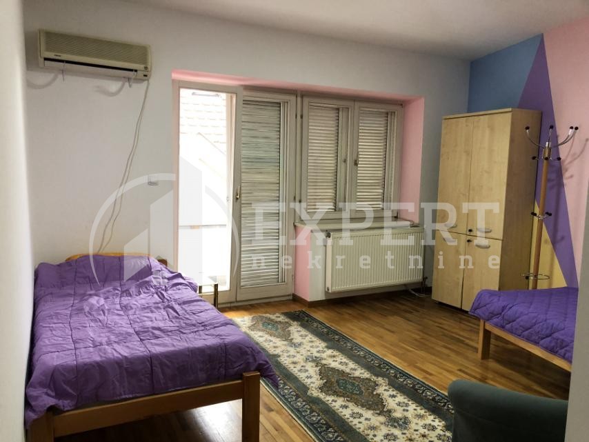 Lokal, 150 m2, Centar, Lole Ribara ID: i-08209 9