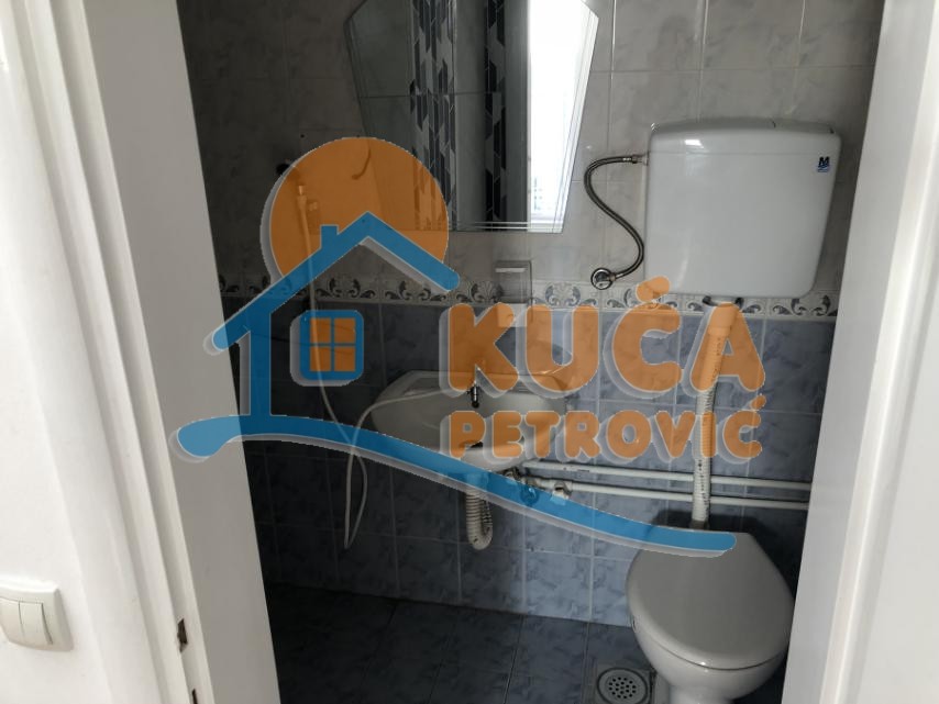 Lokal, 150 m2, Centar, Lole Ribara ID: i-08209 12