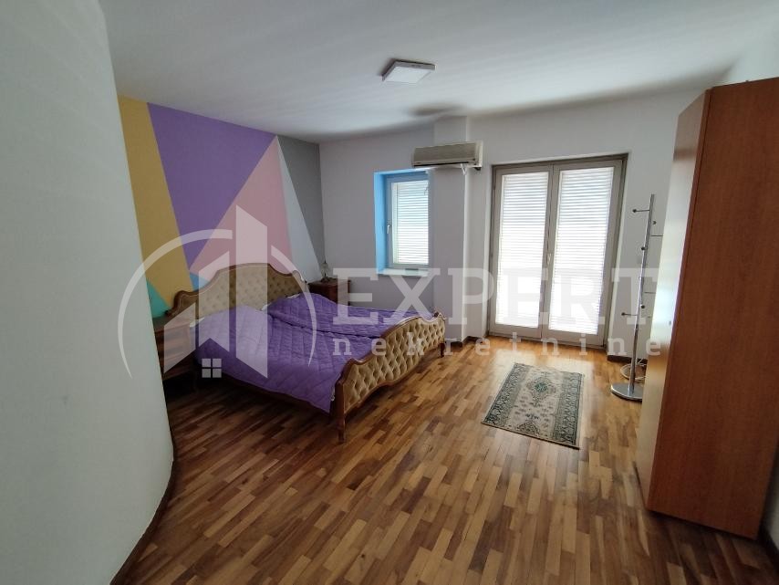 Lokal, 150 m2, Centar, Lole Ribara ID: i-08209 6