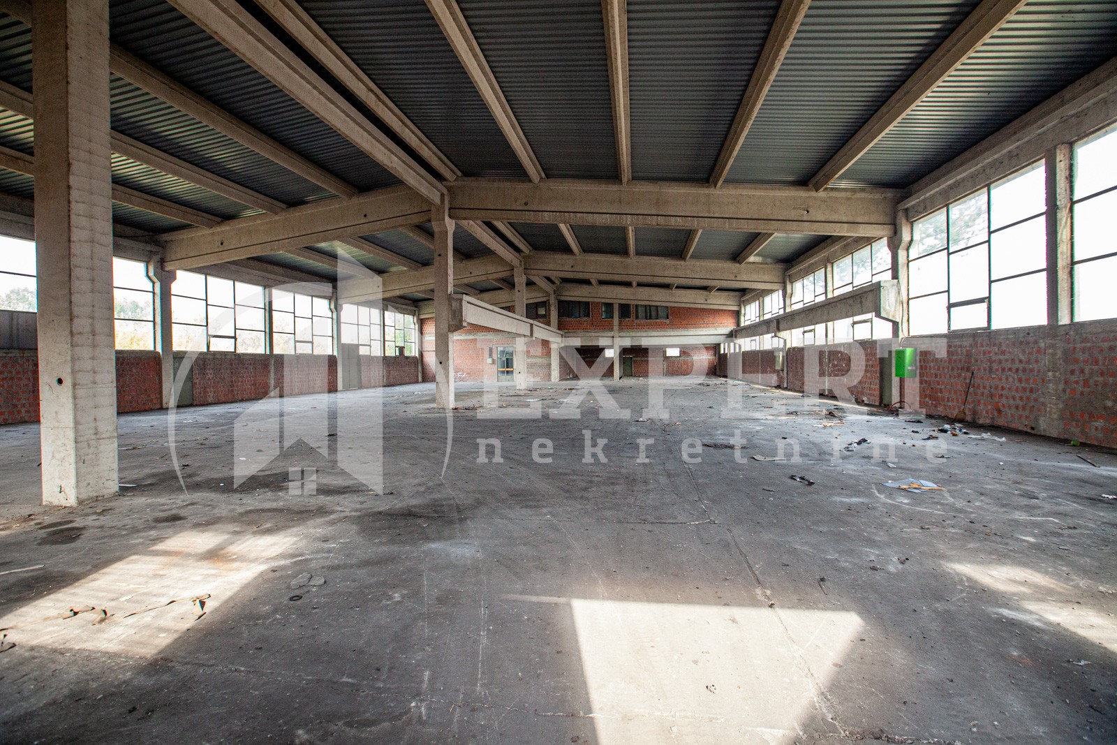 Lokal, 1504 m2, Mramorsko Brdo, Topličkog partizanskog odreda ID: i-09666 3