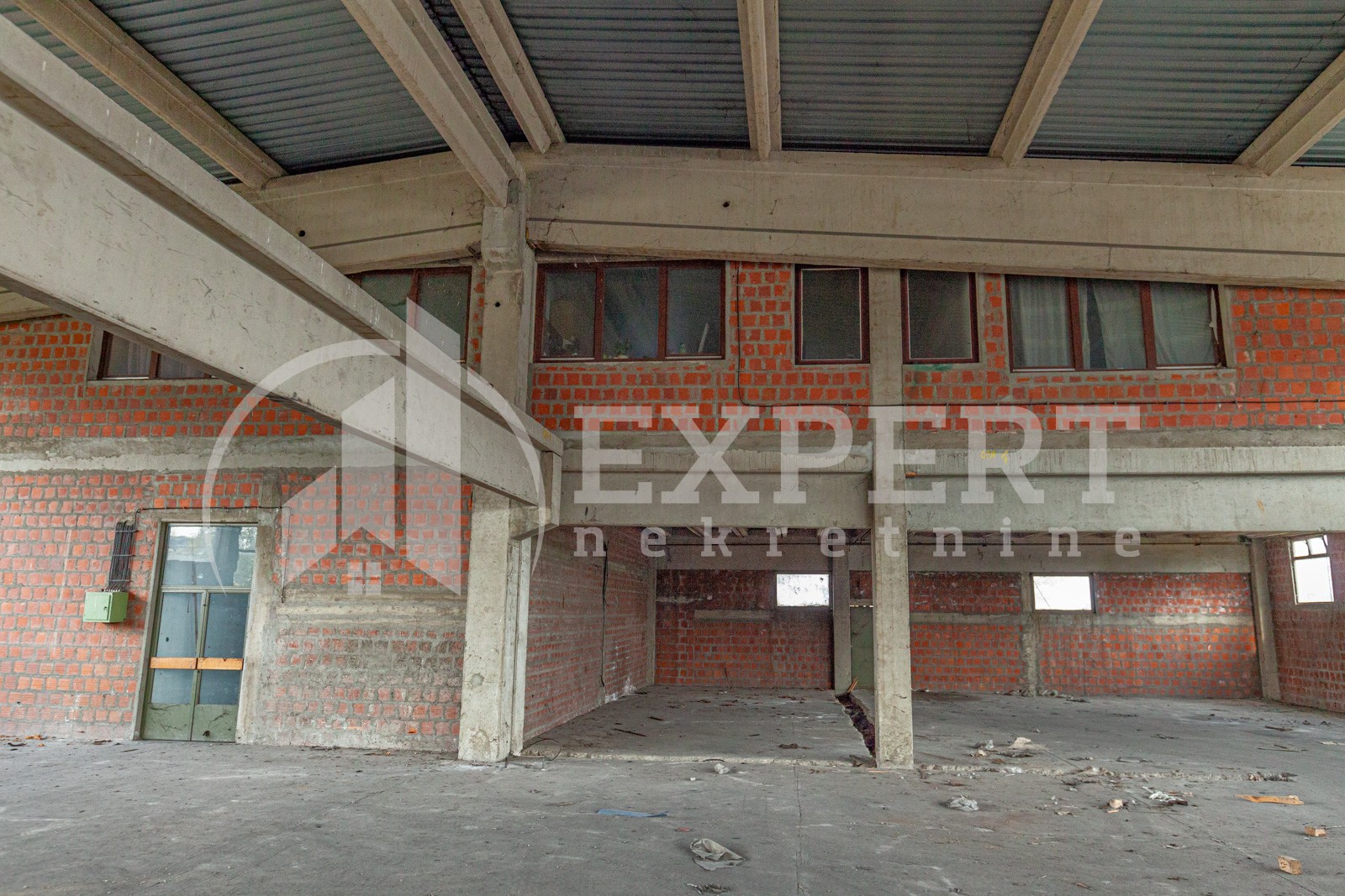 Lokal, 1504 m2, Mramorsko Brdo, Topličkog partizanskog odreda ID: i-09666 6