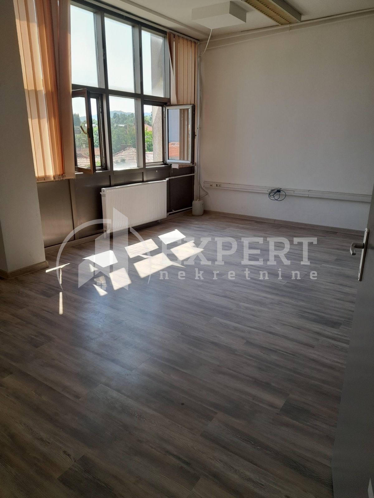 Lokal, 156 m2, Centar, Cara Dušana ID: p-07294 11