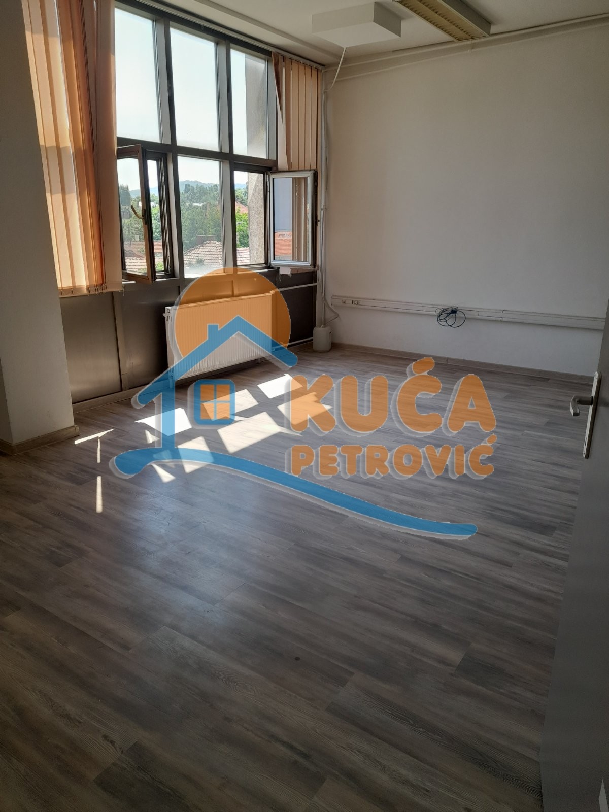 Lokal, 156 m2, Centar, Cara Dušana ID: p-07294 11