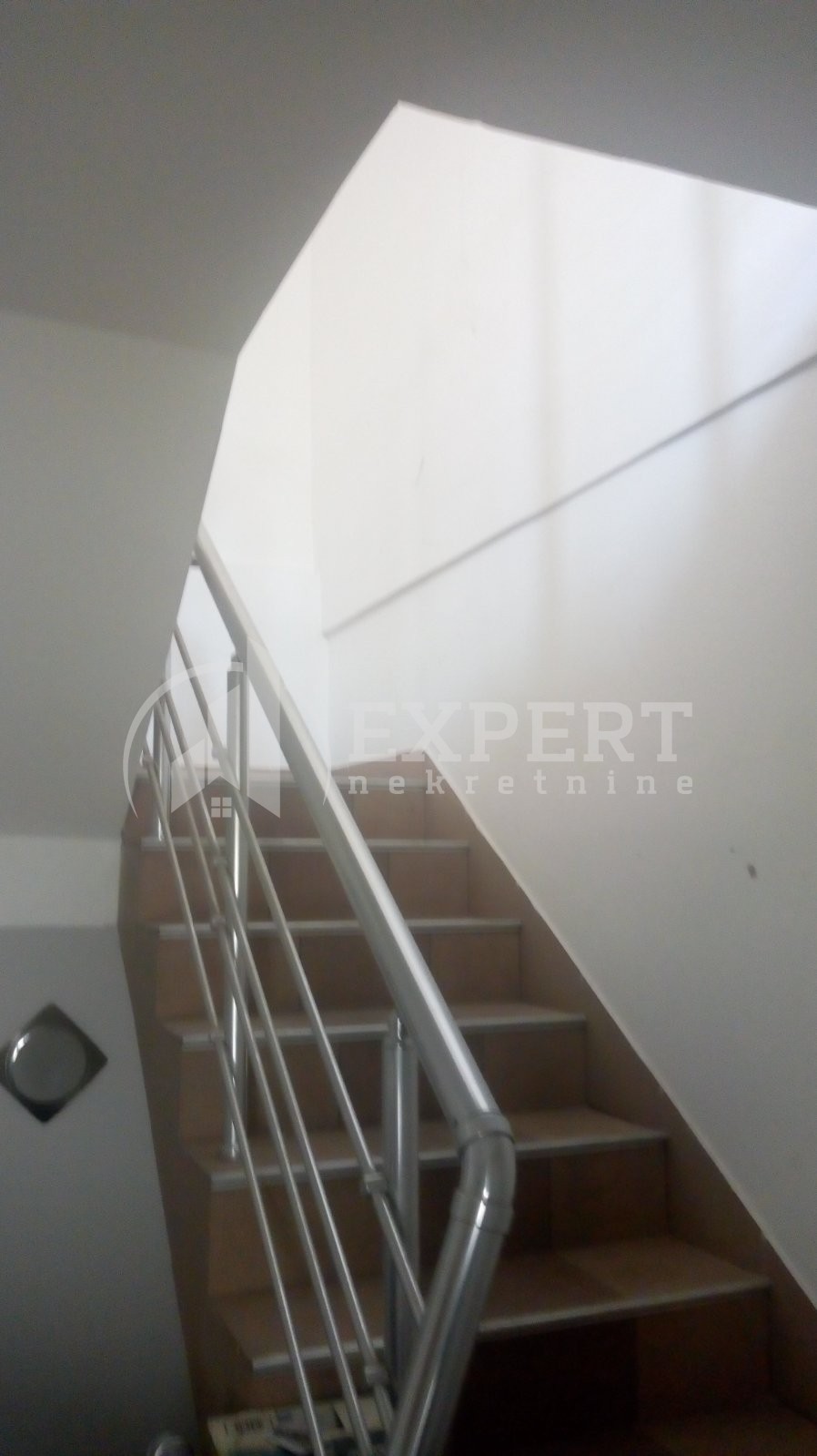 Lokal, 160 m2, Kičevo, Generala Milojka Lešjanina ID: i-05296 11