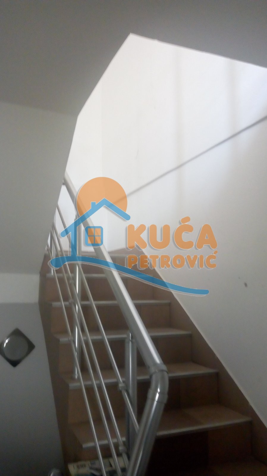 Lokal, 160 m2, Kičevo, Generala Milojka Lešjanina ID: i-05296 11