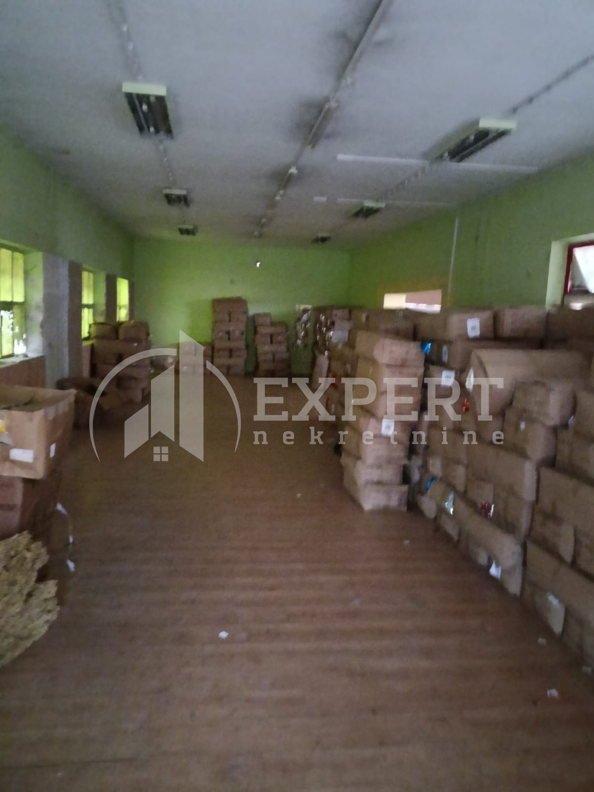 Lokal, 160 m2, Železnička stanica, Dimitrija Tucovića ID: i-010234 1