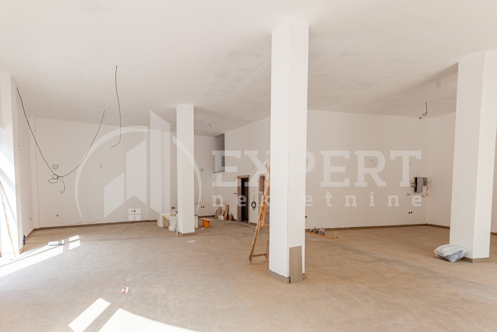 Lokal, 169 m2, Medijana, Ljube Didića ID: p-04233 1