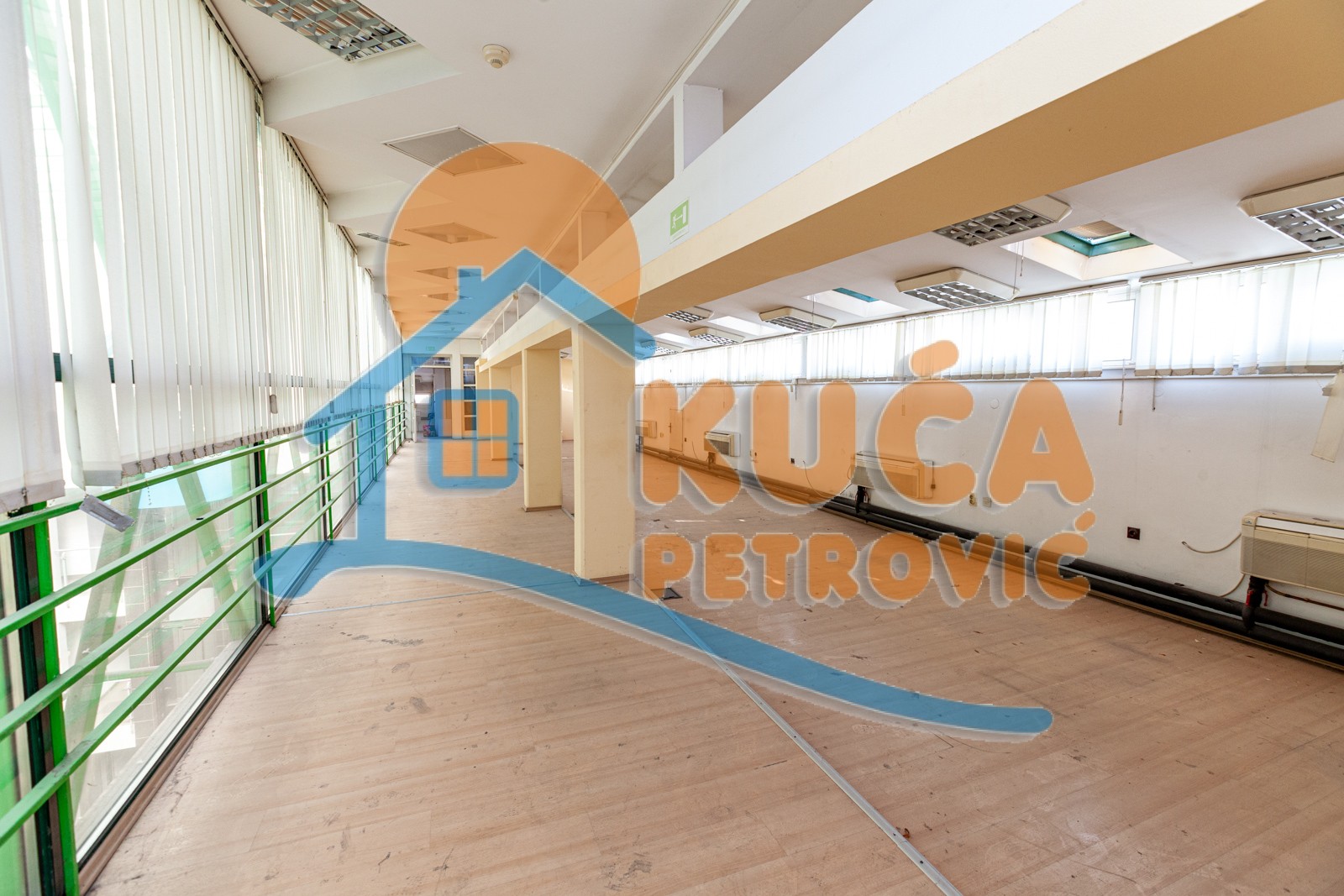 Lokal, 200 m2, Centar, Obrenovićeva ID: i-04431 3