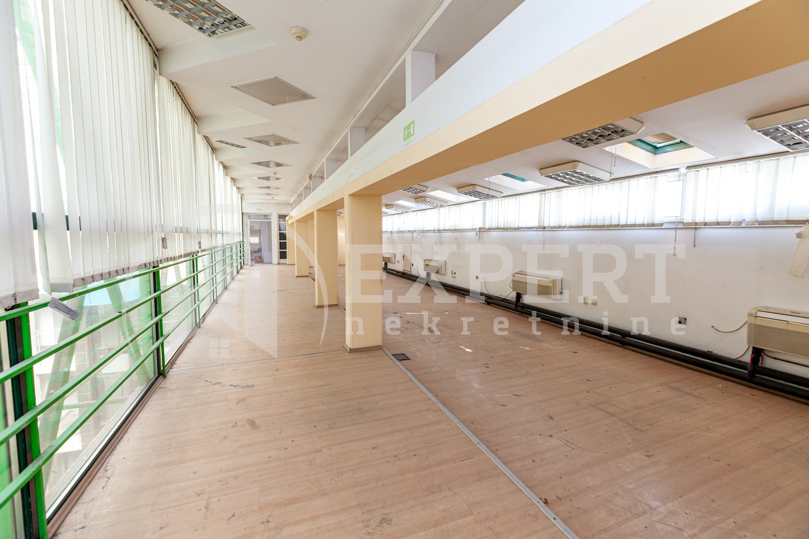 Lokal, 200 m2, Centar, Obrenovićeva ID: i-04431 3