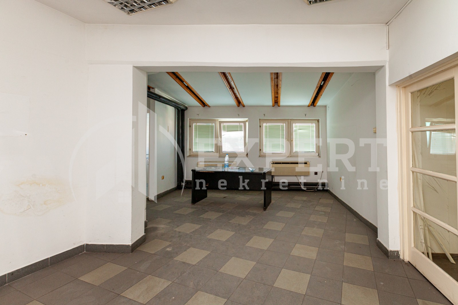 Lokal, 200 m2, Centar, Obrenovićeva ID: i-04431 7
