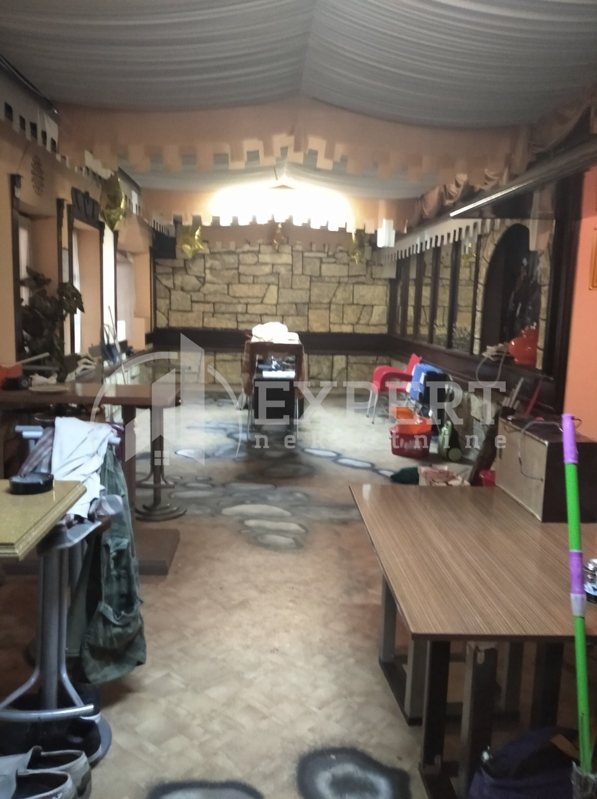 Lokal, 203 m2, Bulevar Nemanjića, Bulevar Nemanjića ID: p-01554 4