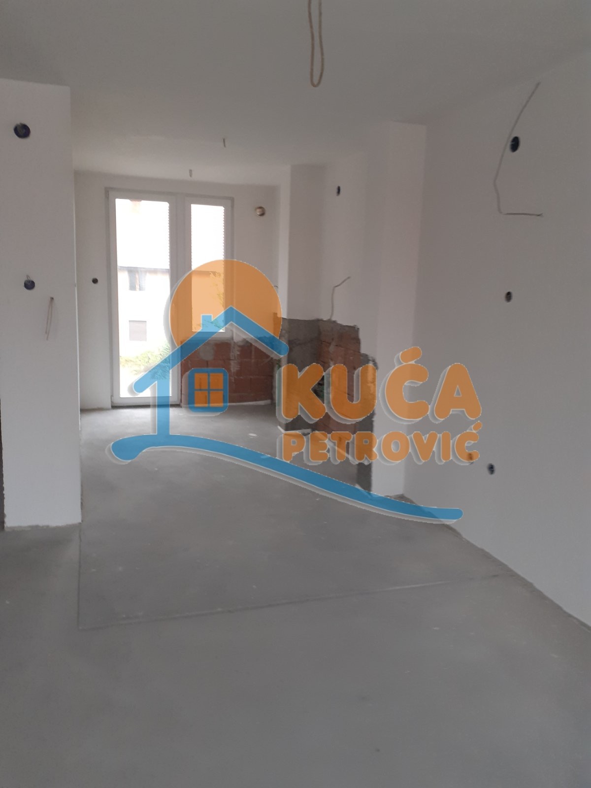 Lokal, 250 m2, Durlan, Matejevački put ID: i-04334 11