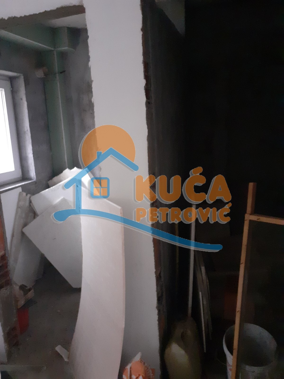 Lokal, 250 m2, Durlan, Matejevački put ID: i-04334 6