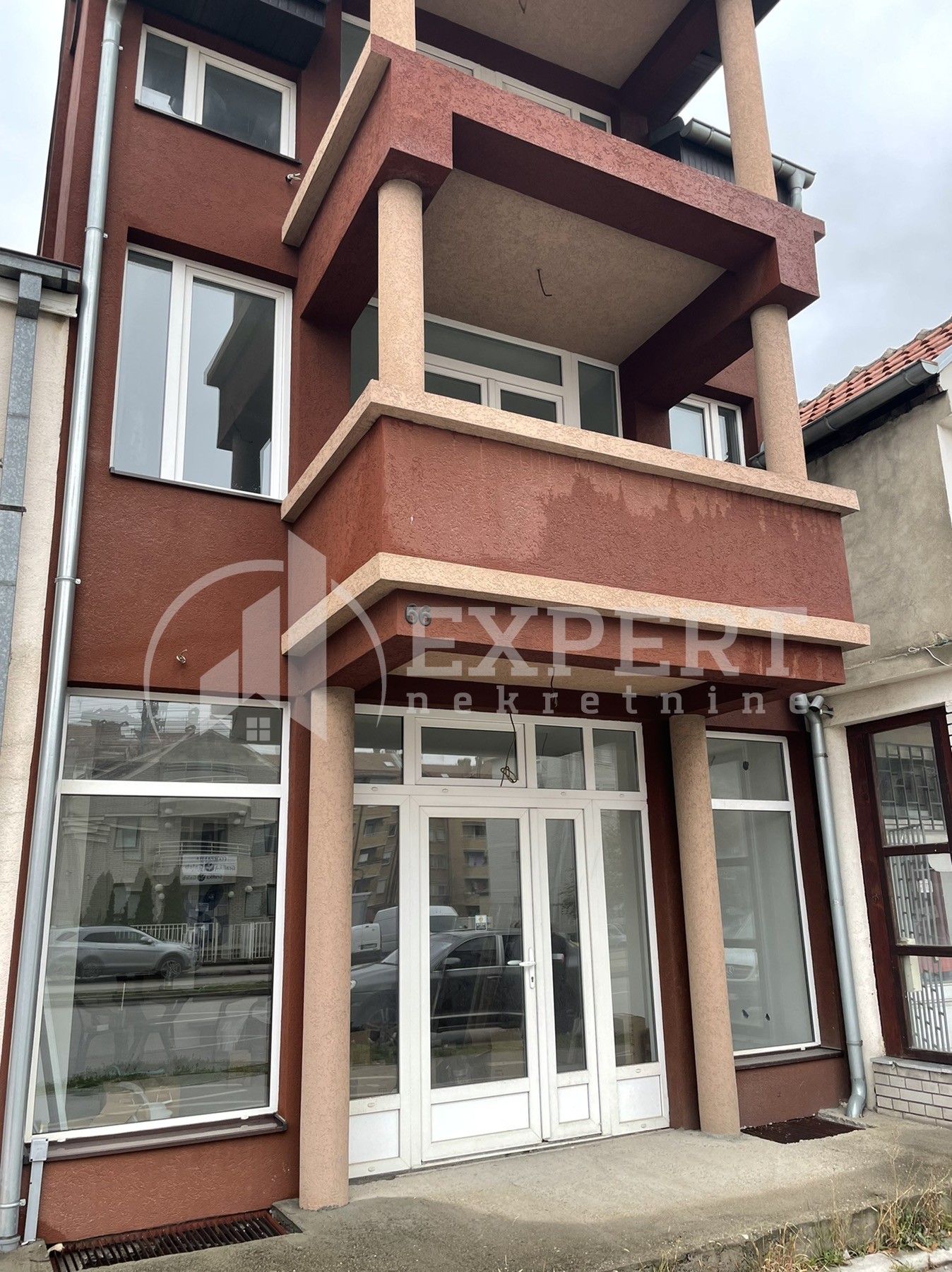 Lokal, 250 m2, Durlan, Matejevački put ID: i-04334 13