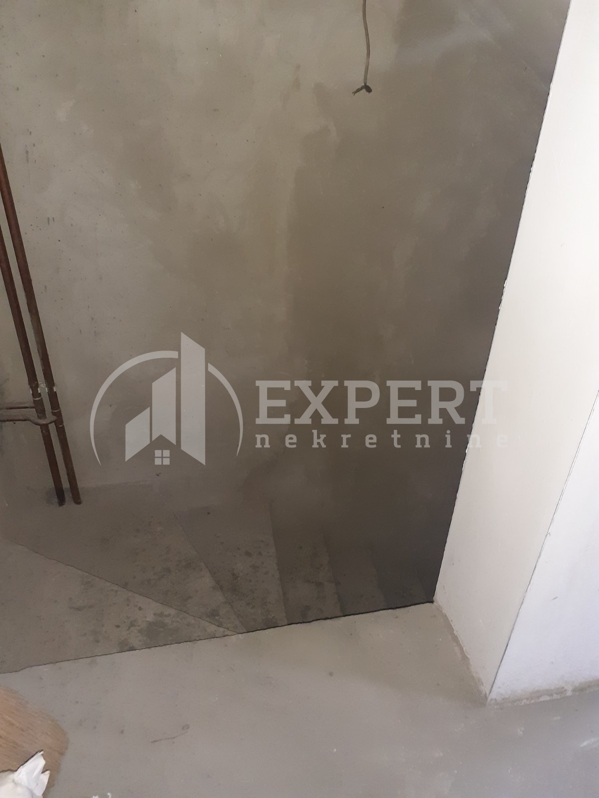 Lokal, 250 m2, Durlan, Matejevački put ID: i-04334 7