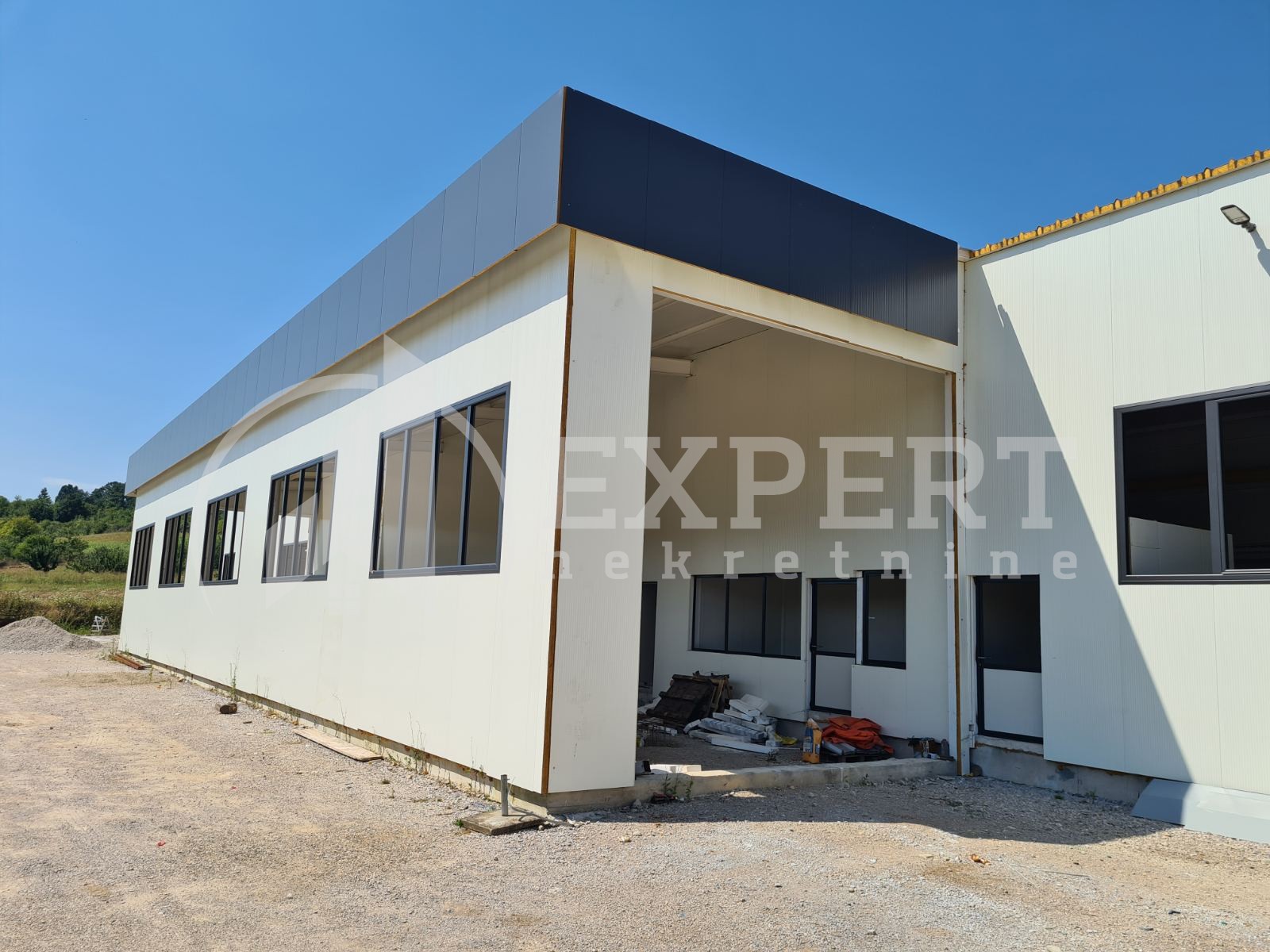 Lokal, 250 m2, Dušana Trifunca ID: i-09382 1