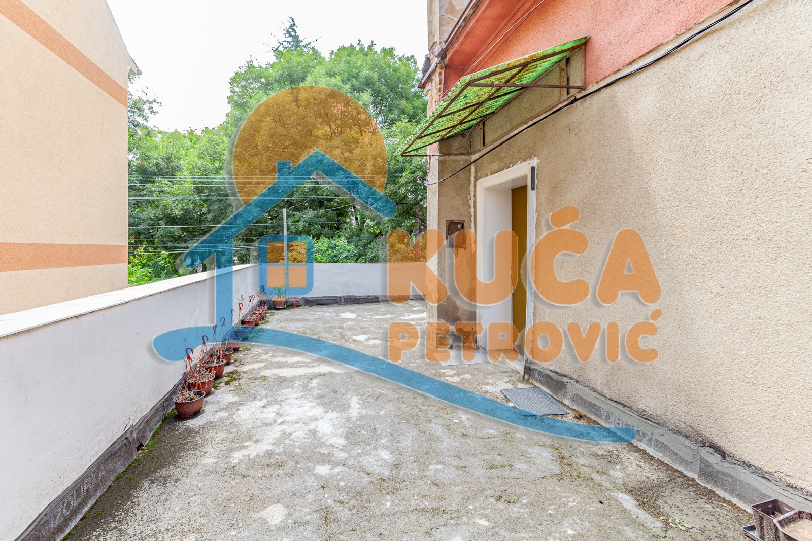 Lokal, 250 m2, Filozofski fakultet, Prvomajska ID: i-03801 9