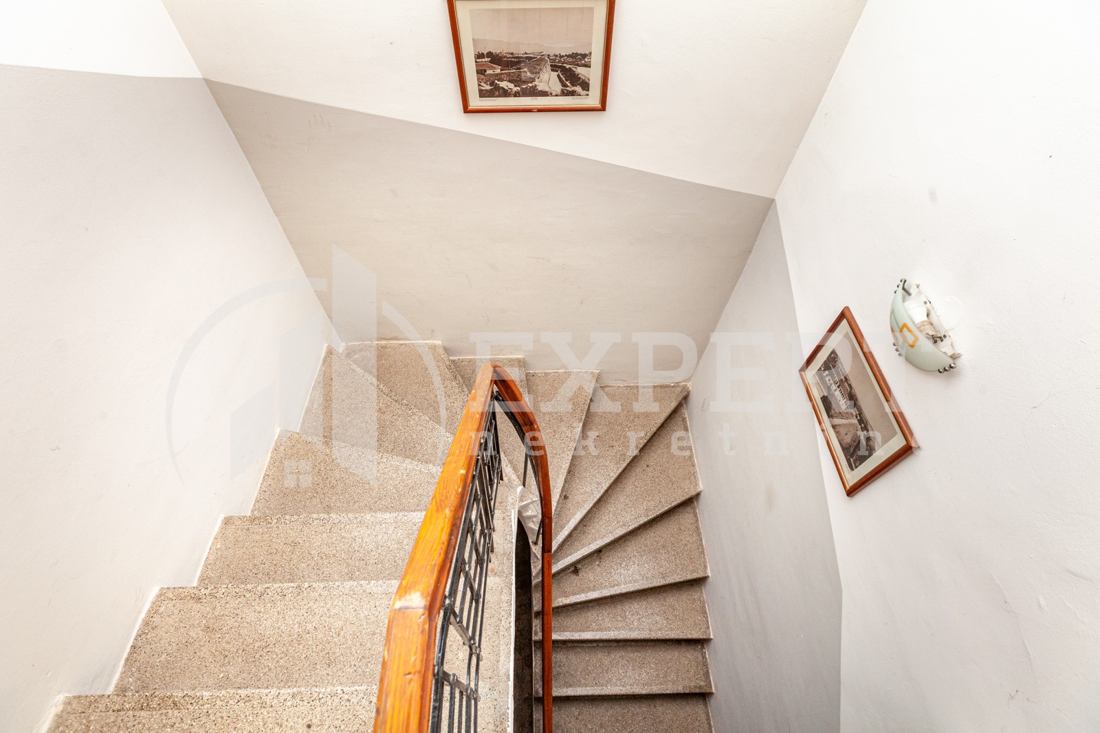 Lokal, 250 m2, Filozofski fakultet, Prvomajska ID: i-03801 10