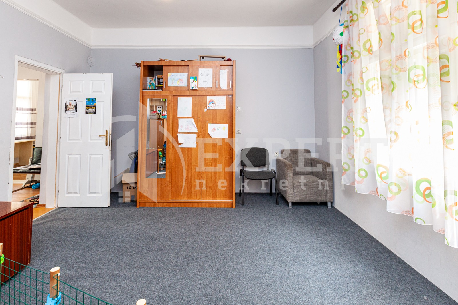 Lokal, 250 m2, Filozofski fakultet, Prvomajska ID: i-03801 7