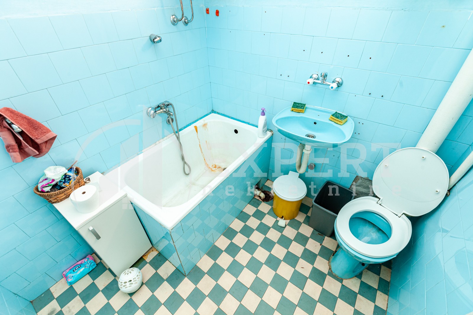 Lokal, 250 m2, Filozofski fakultet, Prvomajska ID: i-03801 8