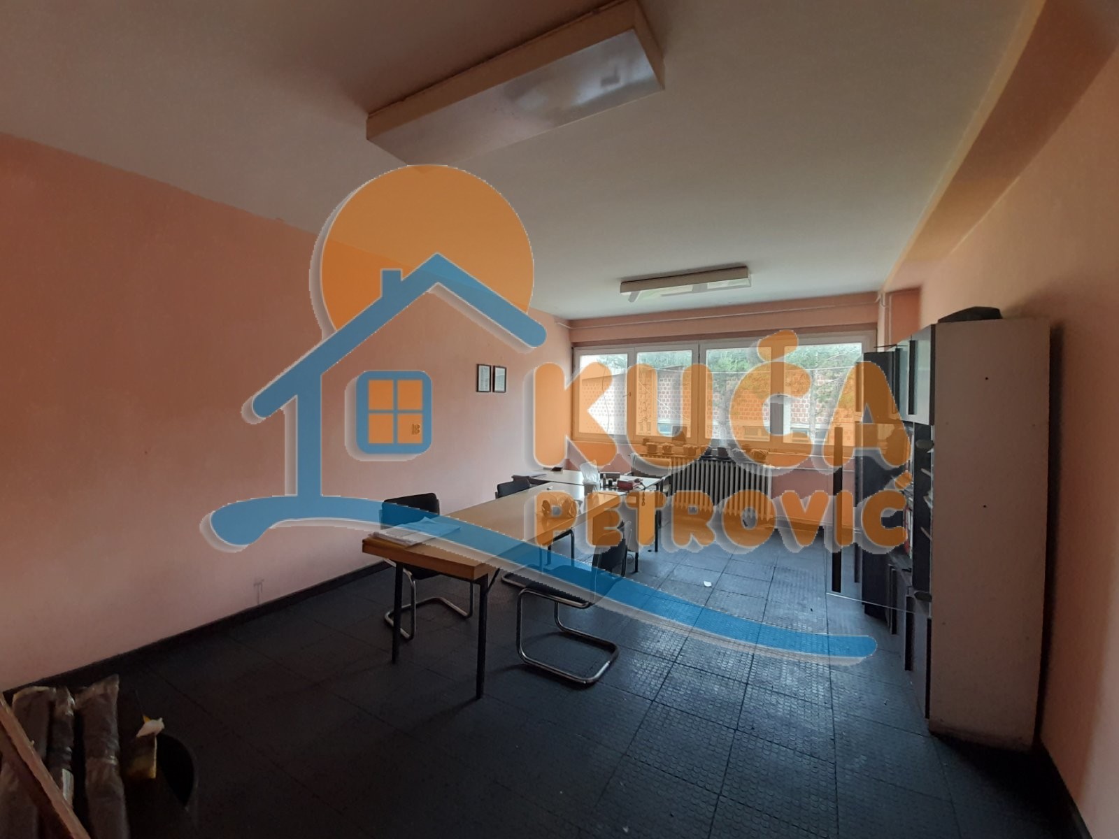 Lokal, 2623 m2, Mramorsko Brdo, Topličkog partizanskog odreda ID: i-09665 2