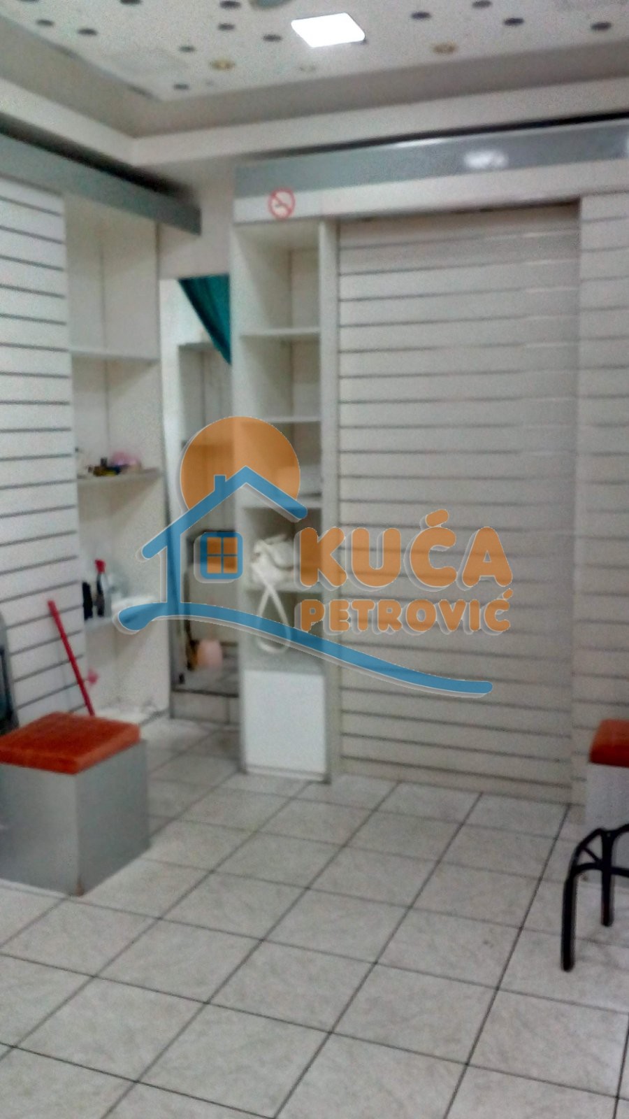 Lokal, 27 m2, Centar, Obrenovićeva ID: p-04787 3