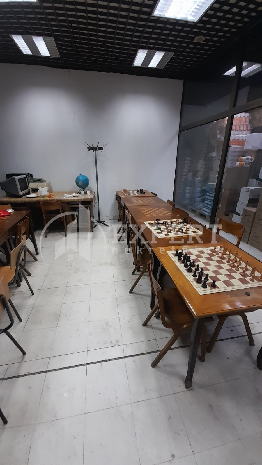 Lokal, 28 m2, Hadžićeva ID: p-07292 8