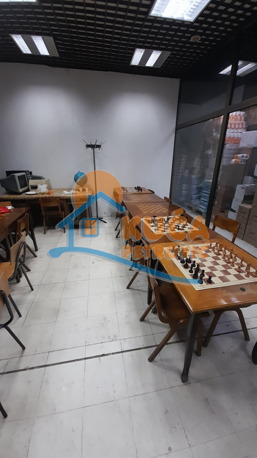 Lokal, 28 m2, Hadžićeva ID: p-07292 8