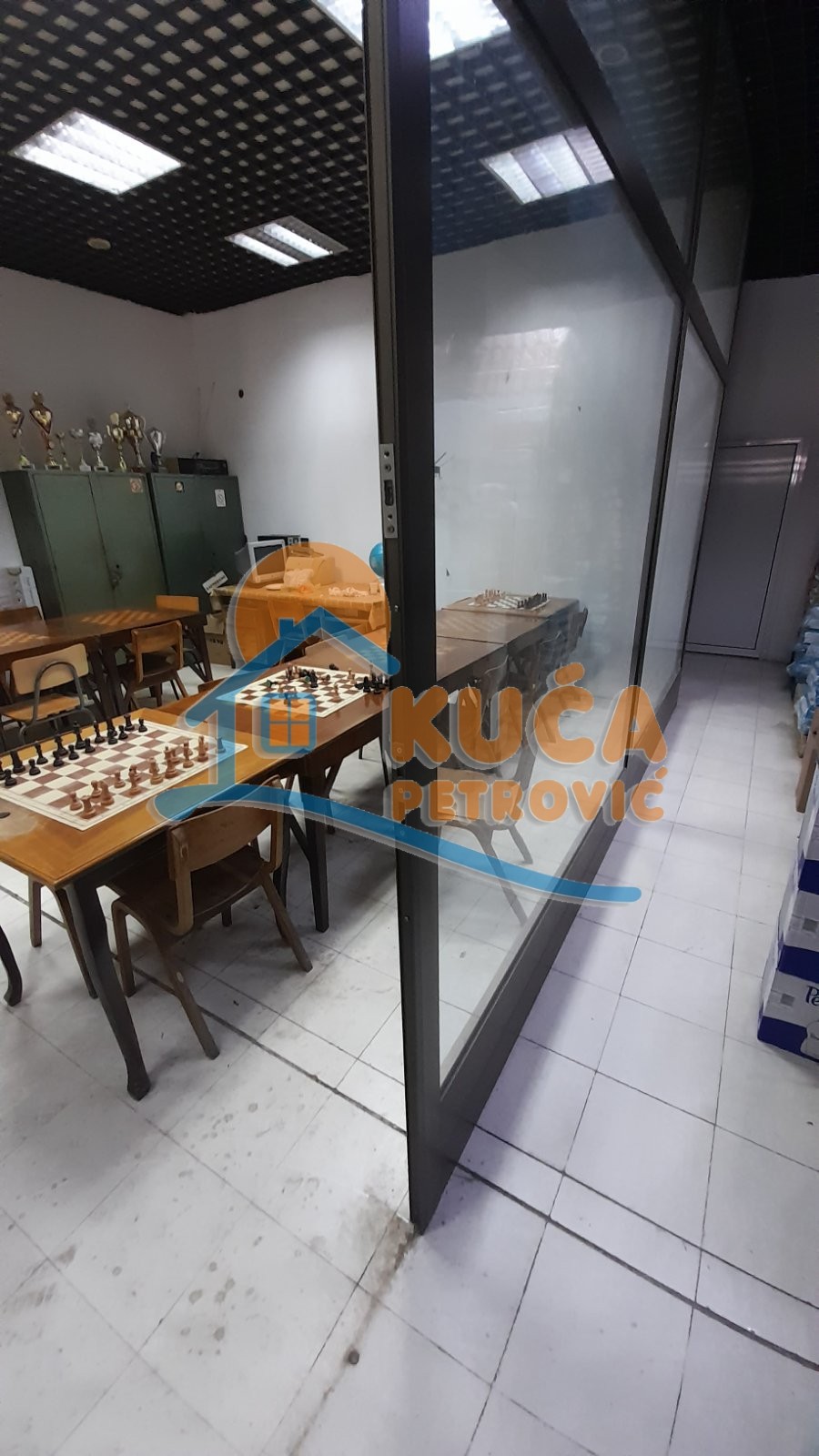 Lokal, 28 m2, Hadžićeva ID: p-07292 3