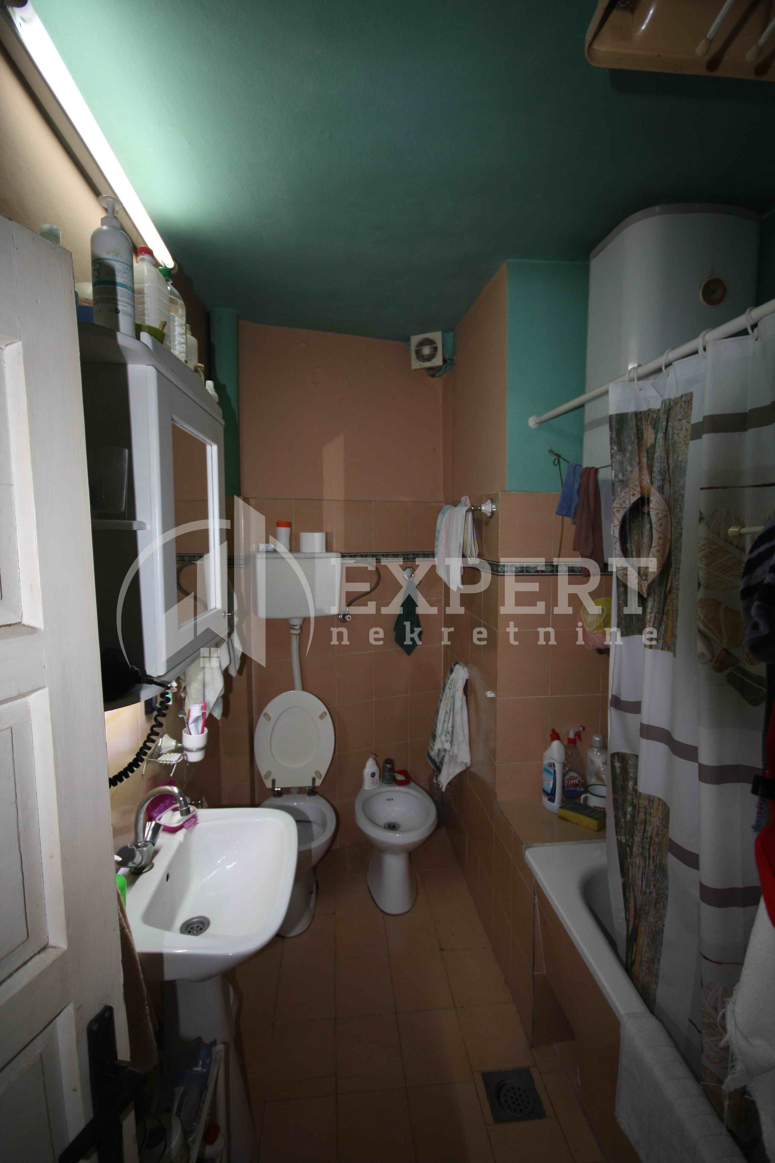 Lokal, 280 m2, Bulevar Nemanjića, Svetosavska ID: p-02001 23