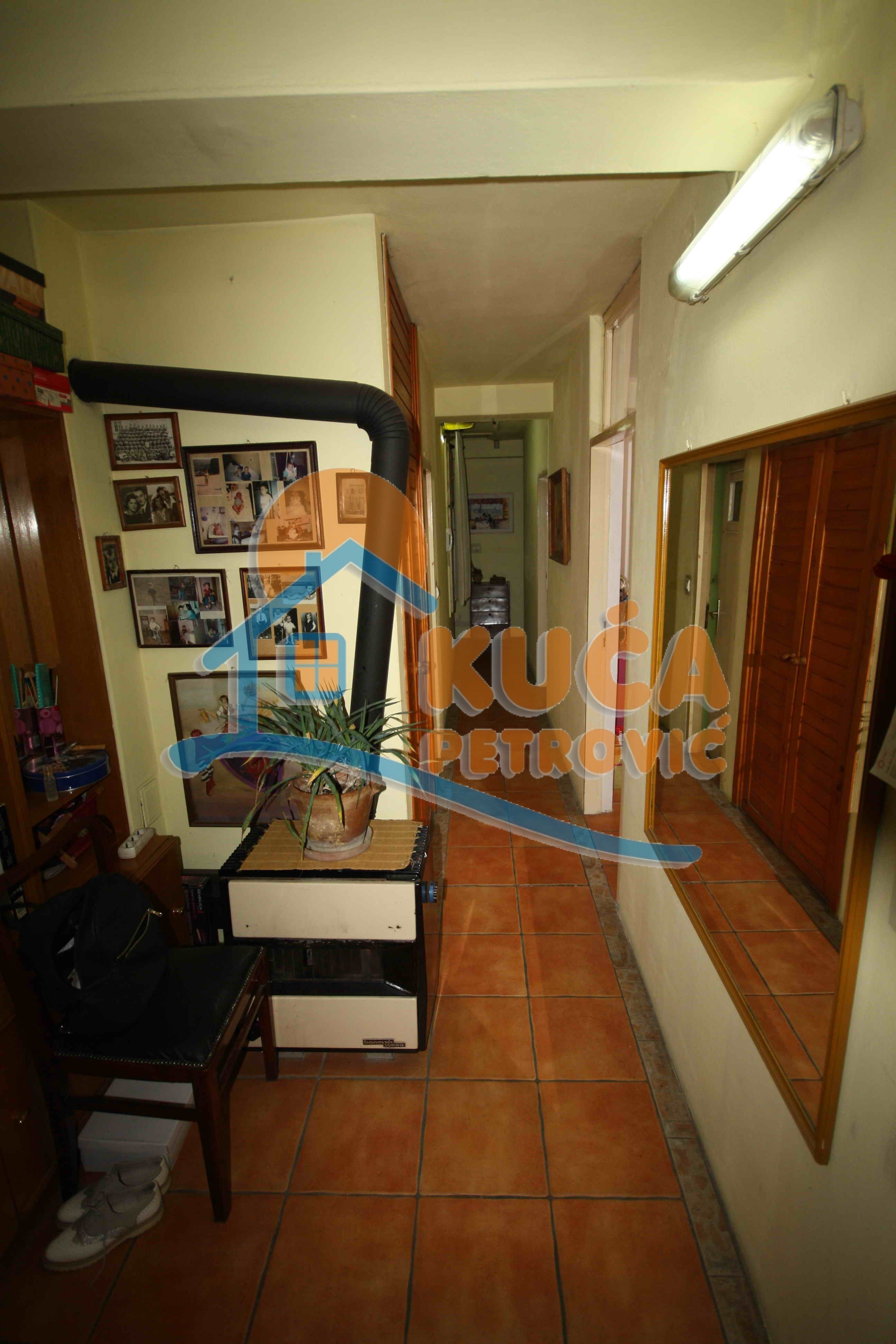 Lokal, 280 m2, Bulevar Nemanjića, Svetosavska ID: p-02001 15