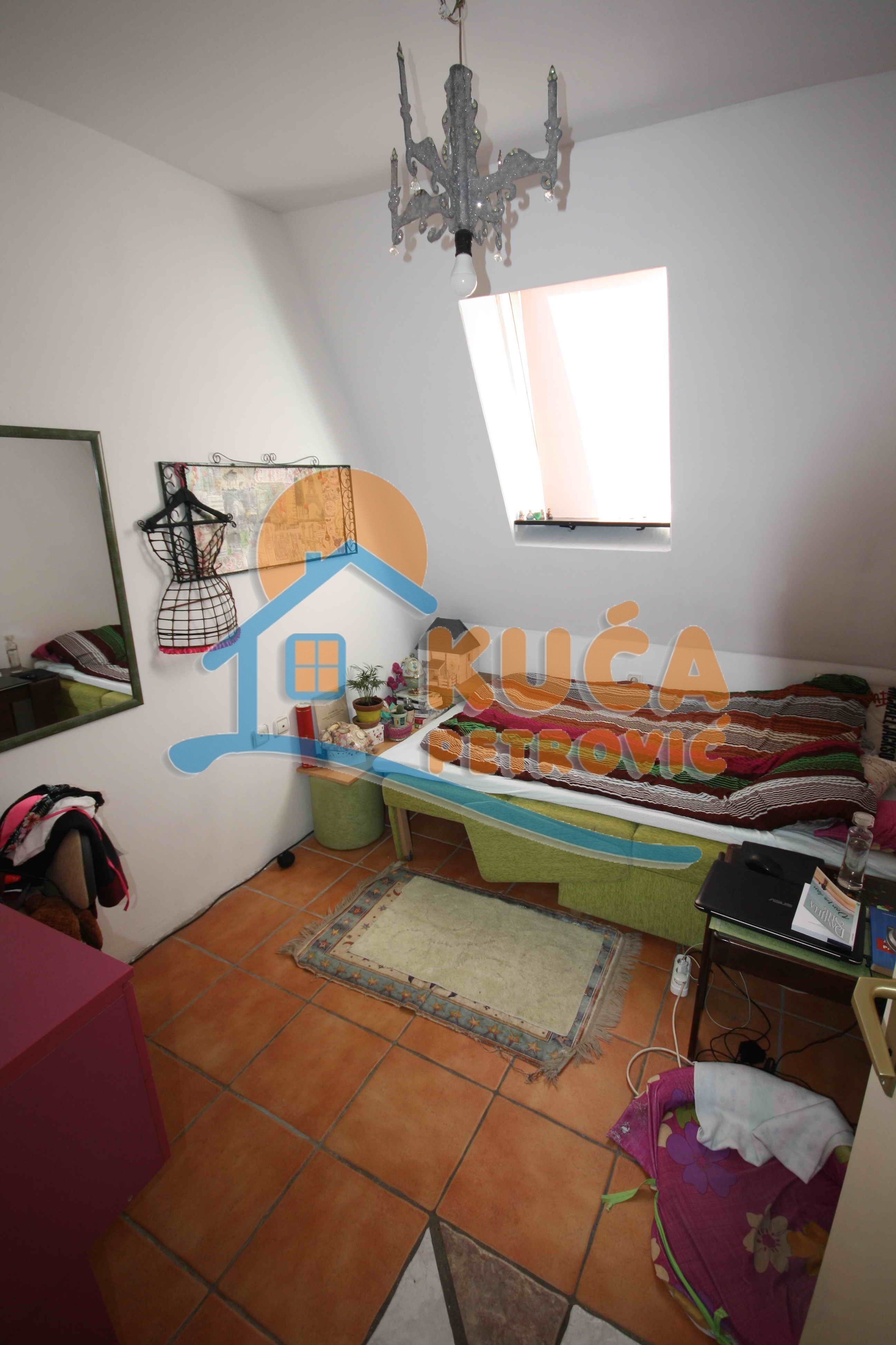 Lokal, 280 m2, Bulevar Nemanjića, Svetosavska ID: p-02001 16