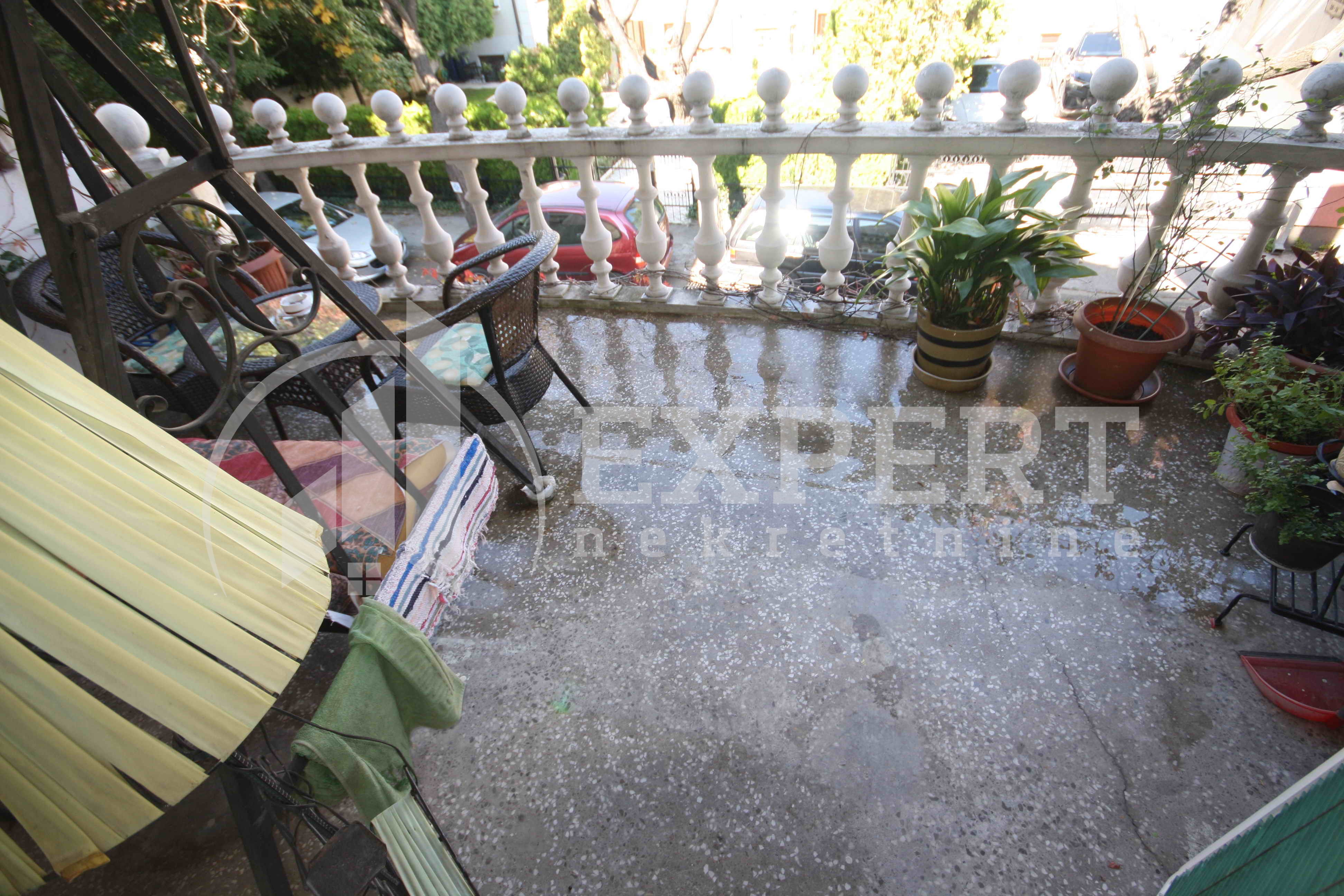 Lokal, 280 m2, Bulevar Nemanjića, Svetosavska ID: p-02001 14