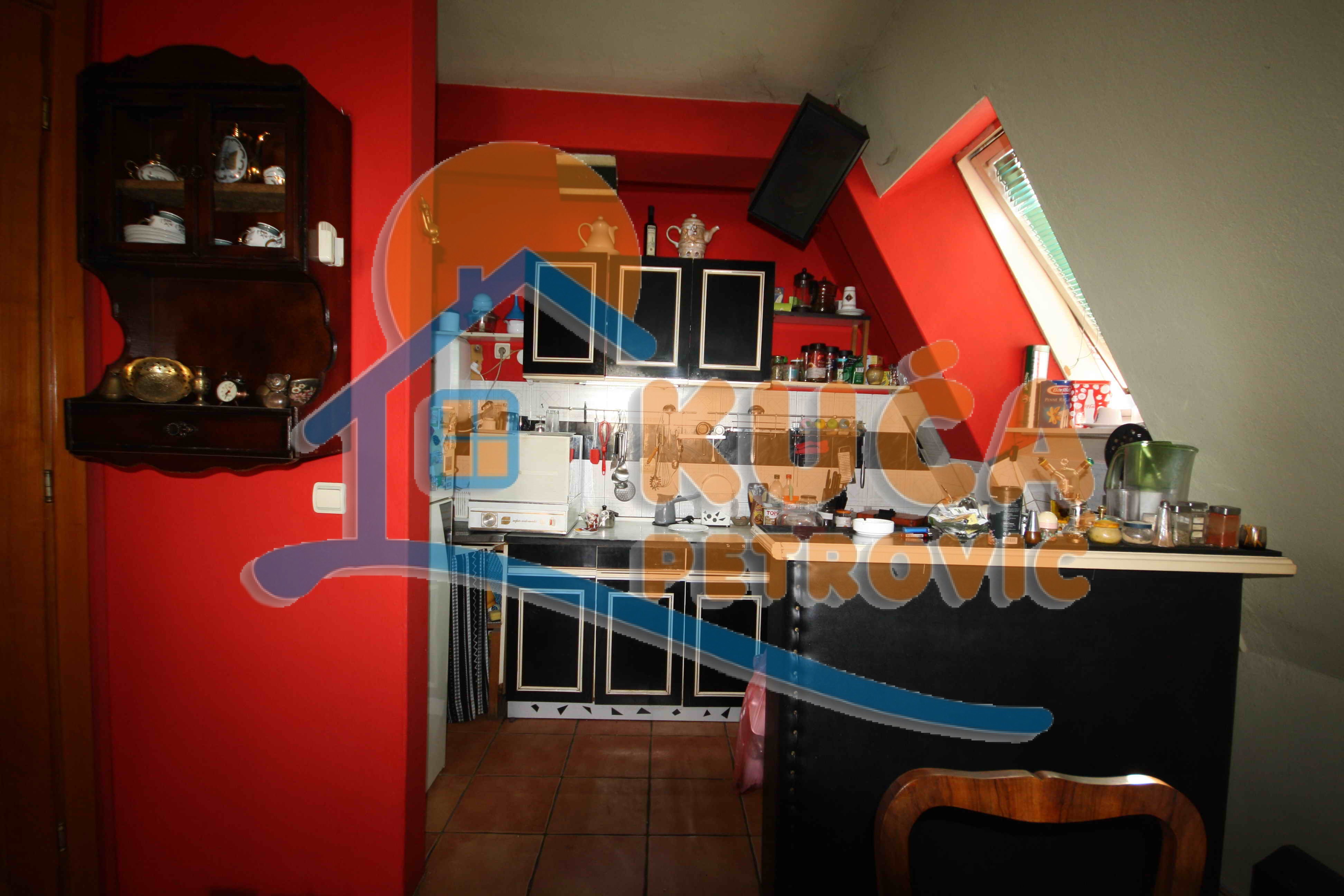 Lokal, 280 m2, Bulevar Nemanjića, Svetosavska ID: p-02001 10