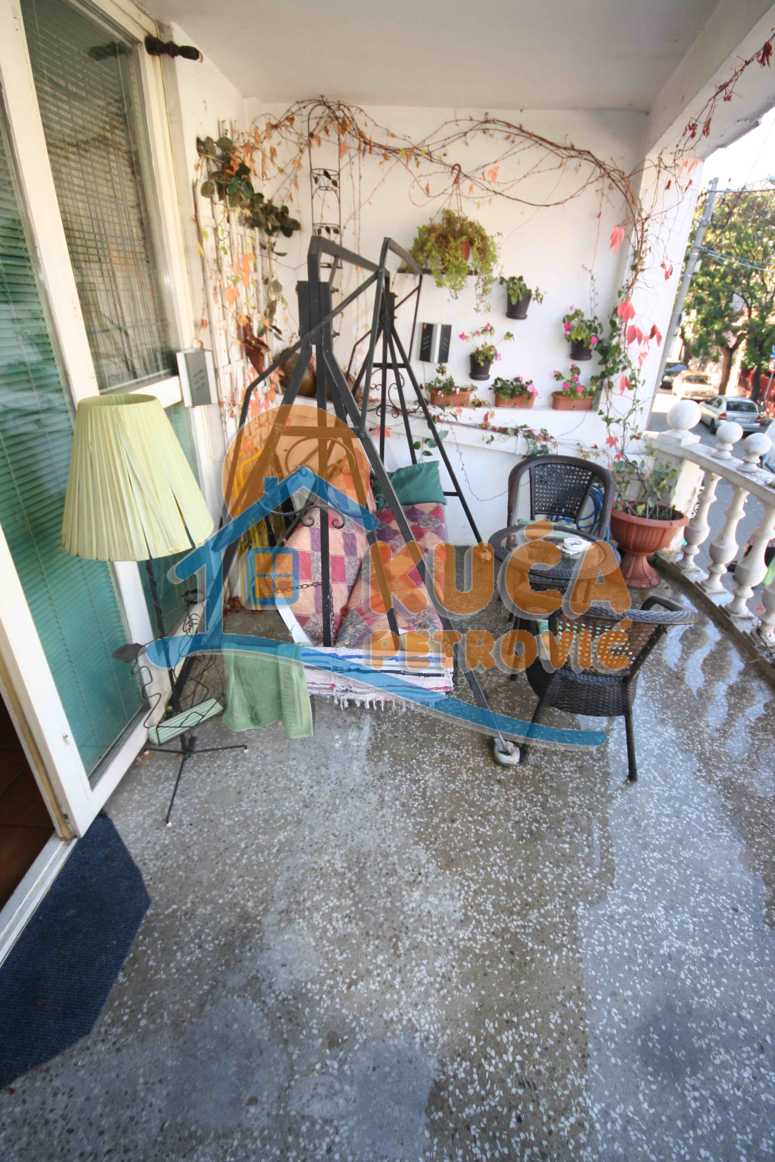 Lokal, 280 m2, Bulevar Nemanjića, Svetosavska ID: p-02001 12