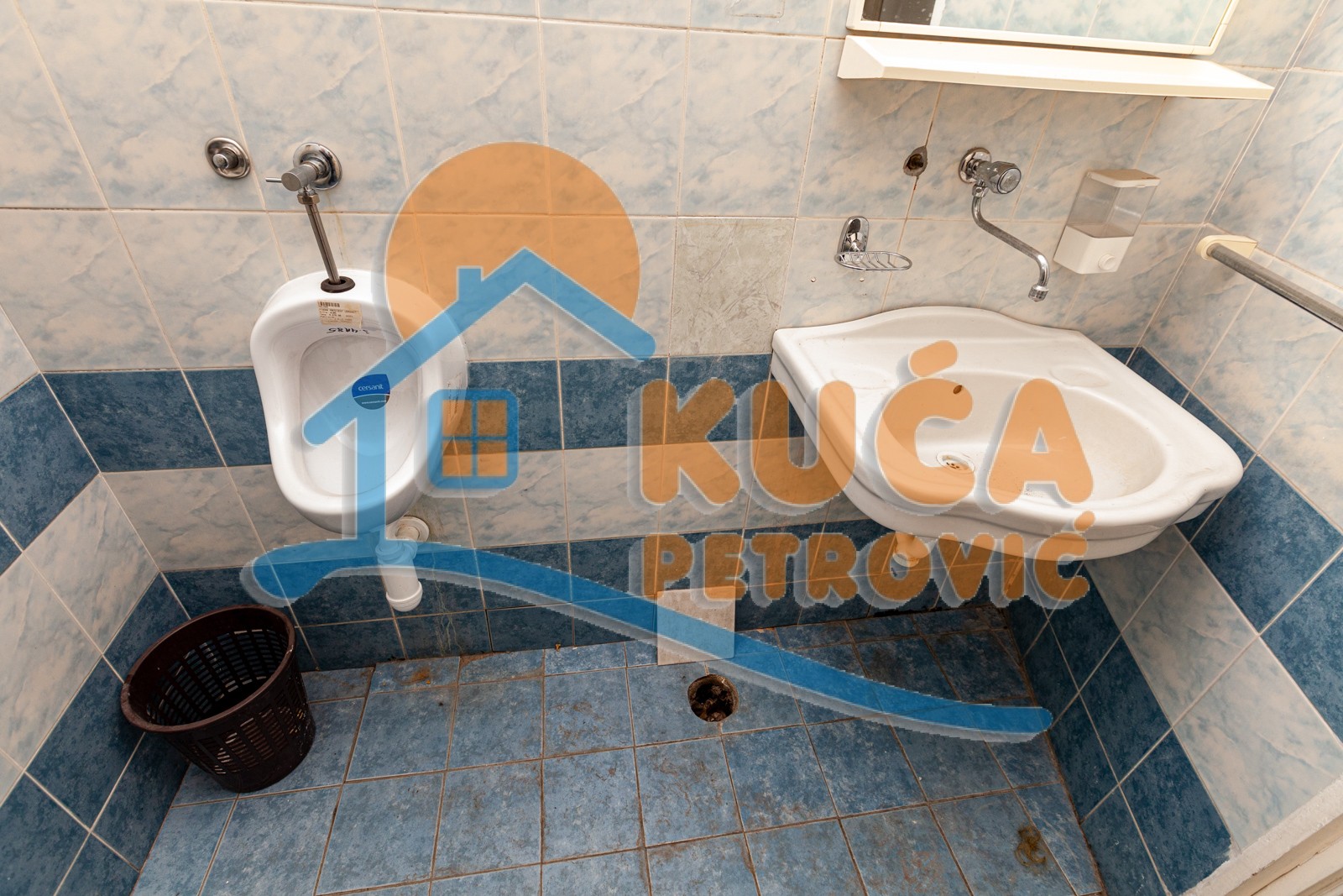 Lokal, 300 m2, Centar, Obrenovićeva ID: i-04429 11